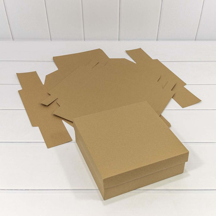 0007342 Коробка Квадратная 20*20*7 сборная Крафт класс А 1/20 1/300 0007342 Коробка Квадратная 20*20*7 сборная Крафт класс А 1/20 1/300