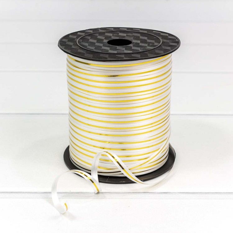 500580/6 Лента полипропиленовая с золотой полосой 0,5 см*250 ярдов белый (бобина) 1/5 1/60 500580/6 Лента полипропиленовая с золотой полосой 0,5 см*250 ярдов белый (бобина) 1/5 1/60