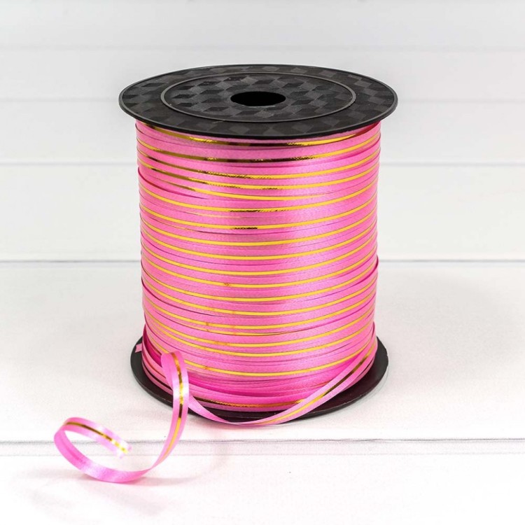 500580/3 Лента полипропиленовая с золотой полосой 0,5 см*250 ярдов розовый (бобина) 1/5 1/60 500580/3 Лента полипропиленовая с золотой полосой 0,5 см*250 ярдов розовый (бобина) 1/5 1/60