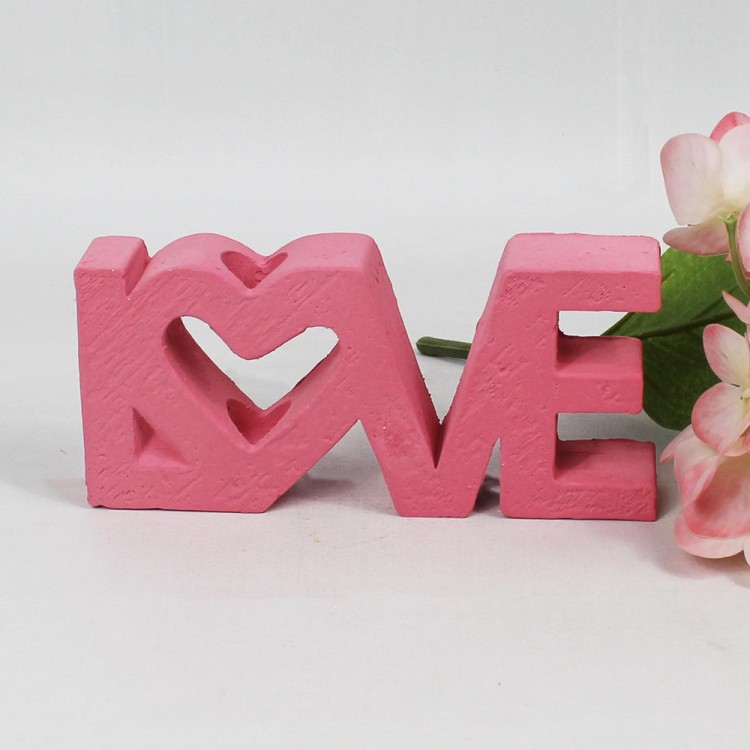 1009200003 LOVE Розовая Гипсовая ваза для одного цв. H-68мм D-150мм