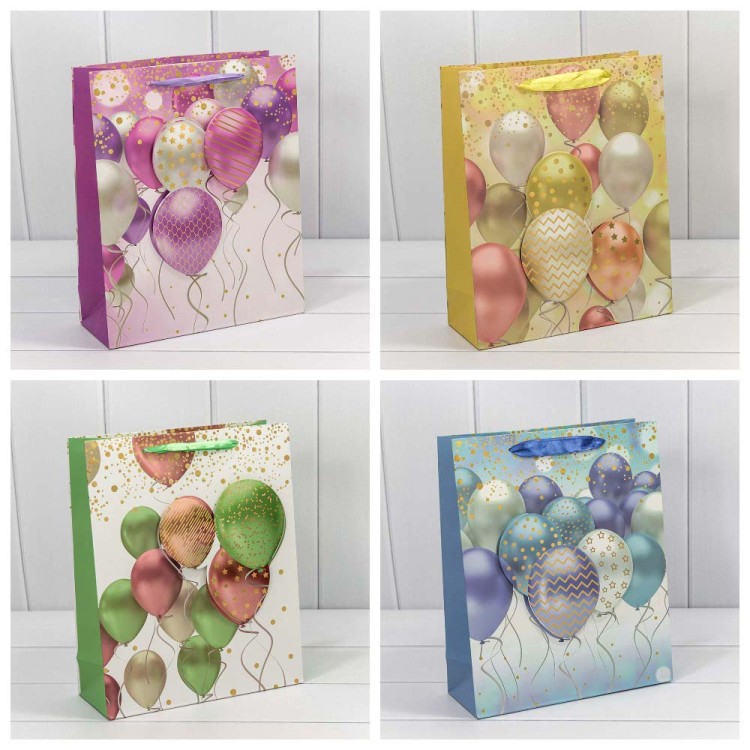 000111C Пакет подарочный с 3D аппликацией "Воздушные шары" (микс) 26*32*13 210г 1/20 1/240